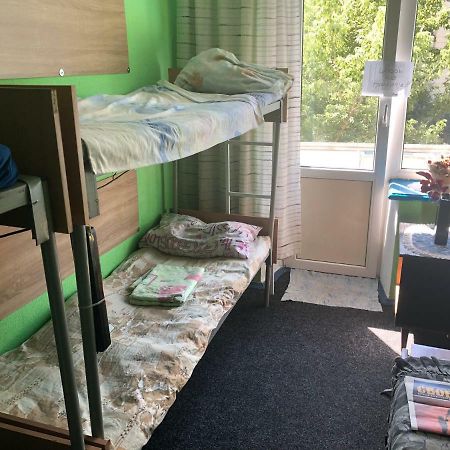 Хостел Hikkaduwa Hostel Киев Экстерьер фото